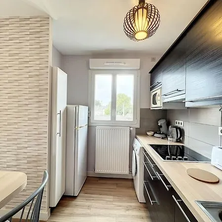 Appartement Le Mignon - Gare à 1 Minute - Parking Privé - Entrée Autonome